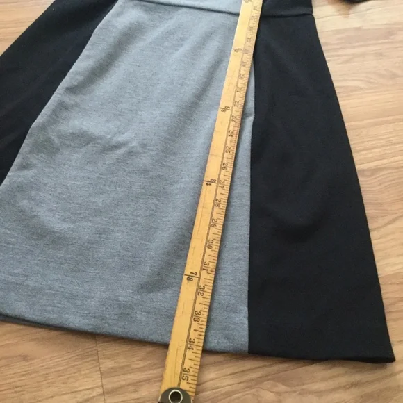 Ann Taylor LOFT Black & Gray Colorblock Short Sleeve Dress Size 2 EUC - Picture 10 of 12